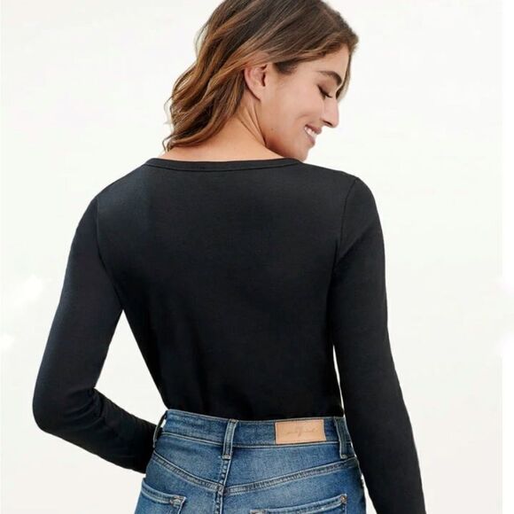 Splendid V-Neck Long Sleeve Button Henley - Picture 3 of 6